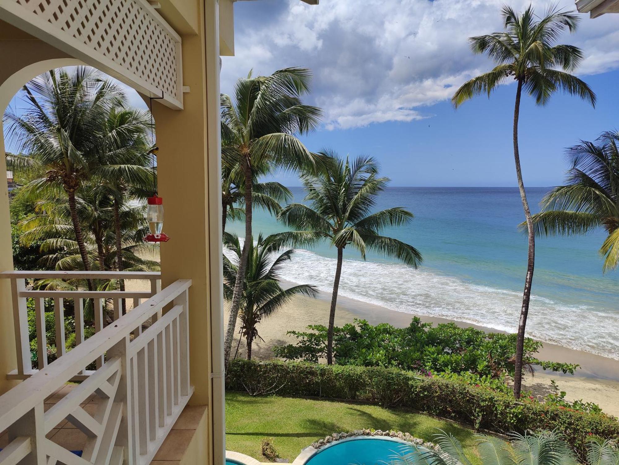 Queen Angel Suite. Stunning Apartment On Grafton Beach With Direct Beach Access Black Rock Экстерьер фото